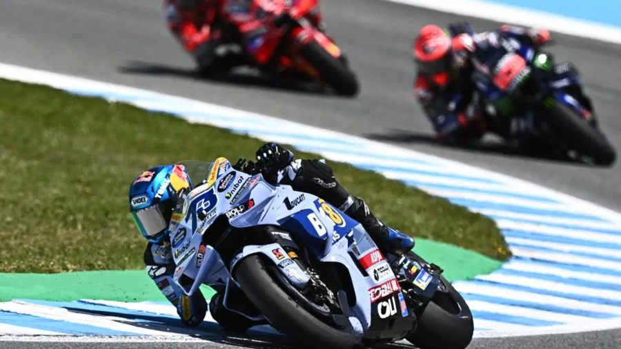MotoGP Jerez : Alex Marquez gagne et devient le nouveau leader. Bagnaia sur le podium, Marc Marquez chute