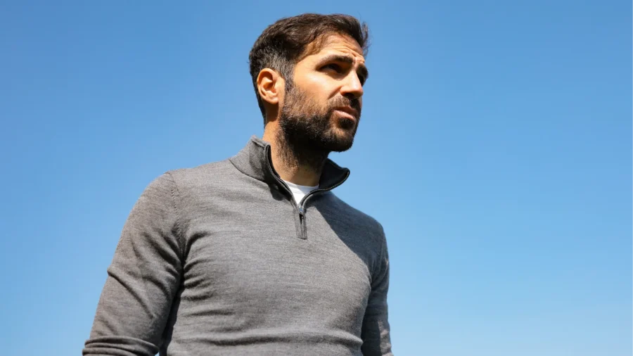 Fabregas ferme la porte à l’Inter Milan : « Je crois fermement au projet de Côme ».