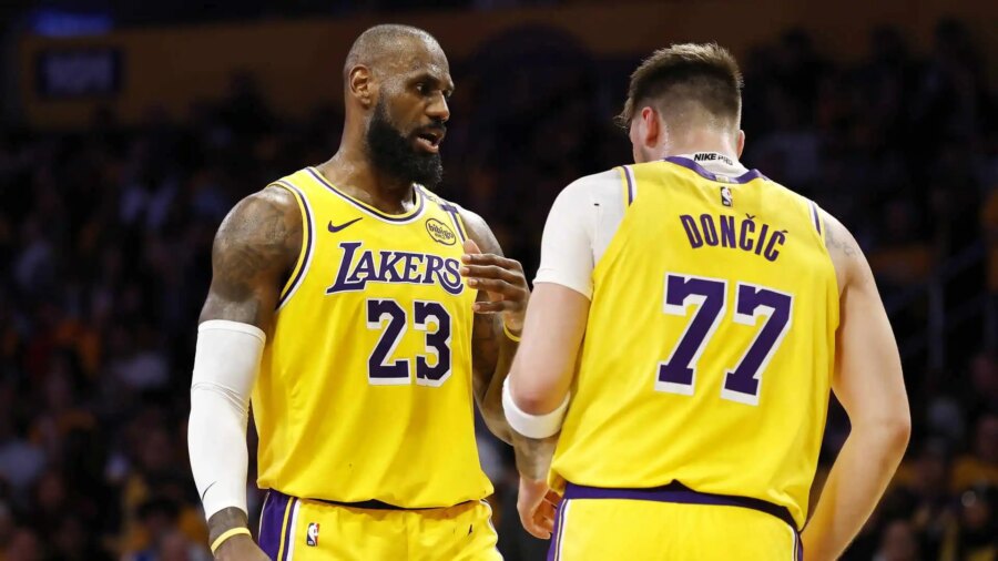 NBA : les Lakers gagnent au sprint, OKC continue d’avancer
