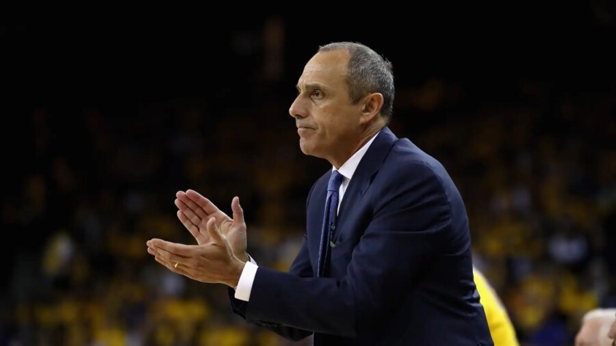 Milano asfalta Cremona, les applaudissements d’Ettore Messina