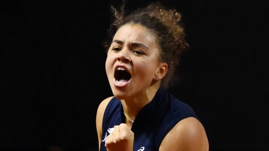 A Stuttgart, Jasmine Paolini bat Coco Gauff et se qualifie pour les demi-finales.