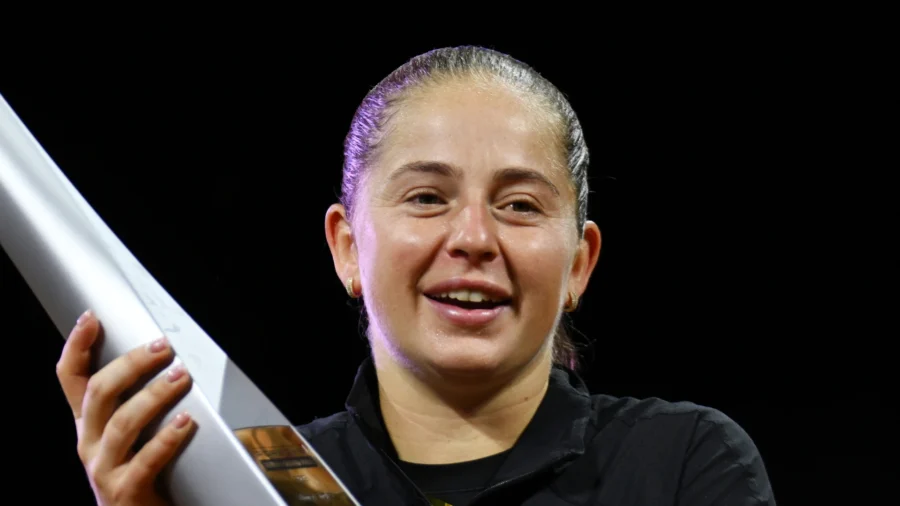 WTA Stuttgart, Jelena Ostapenko surprend tout le monde : Aryna Sabalenka chute