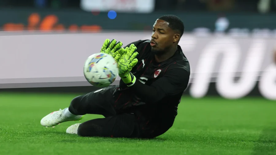 A.C. Milan, Mike Maignan remercie tout le monde et plaisante après la frayeur.