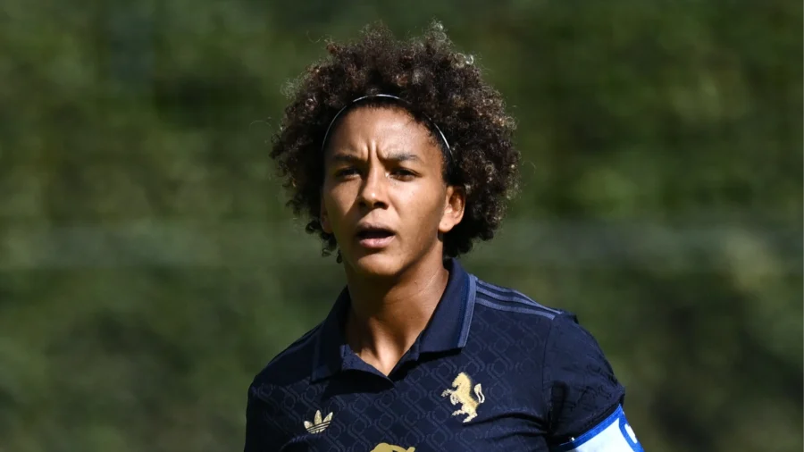 Sara Gama a tiré sa révérence : un adieu émouvant à la pratique du football