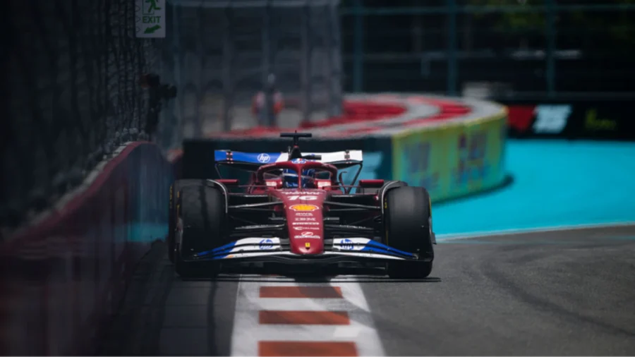 Le cauchemar de Ferrari : Charles Leclerc a heurté le mur avant le départ à Miami