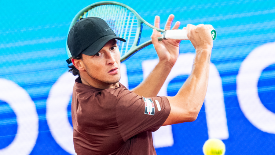 Luciano Darderi en quarts de finale à Umag