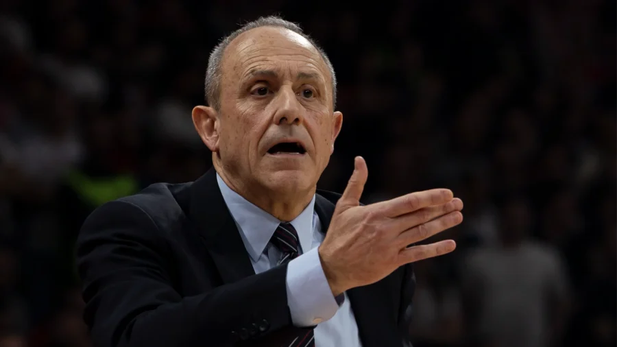 Olimpia Milano : l’entraîneur Messina pointe du doigt l’arbitrage
