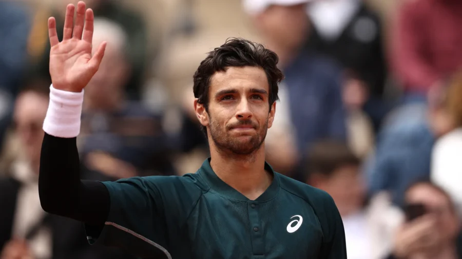 Roland Garros : Lorenzo Musetti bat Galan et se qualifie pour le 3e tour