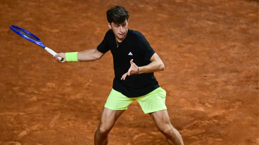 Luca Nardi se bat, mais cela ne suffit pas : Alex De Minaur gagne