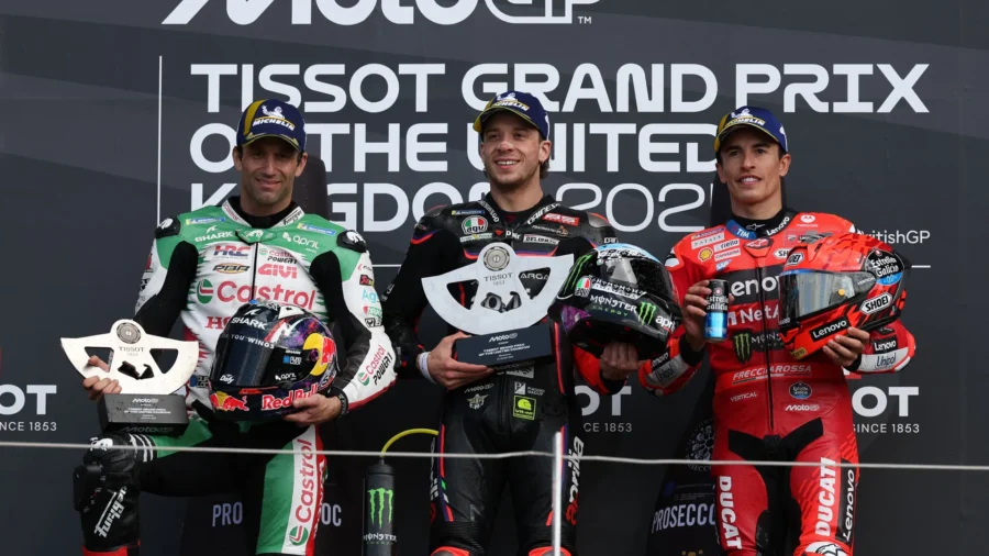 GP de folie à Silverstone : Bezzecchi gagne devant Zarco et Marquez