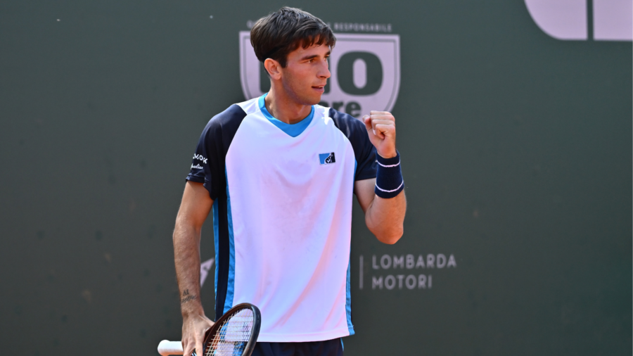 Matteo Gigante enchante Rome : victoire sur Rinderknech et qualification pour le deuxième tour de l’Internazionali d’Italia
