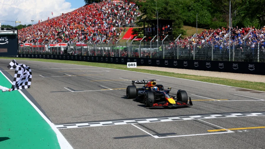 F1, Imola : Max Verstappen surprend les McLarens, Lewis Hamilton quatrième pour son retour.