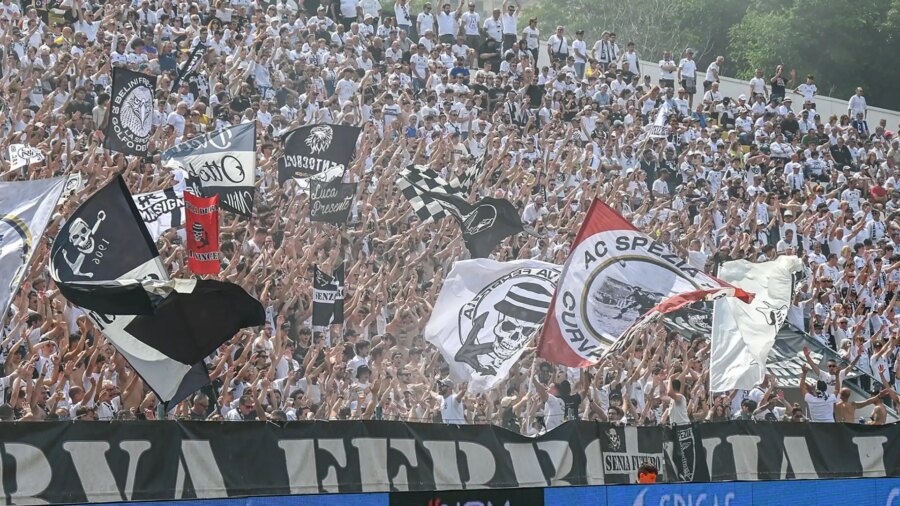 Spezia, bis avec Catanzaro : finale des play-offs contre Cremonese