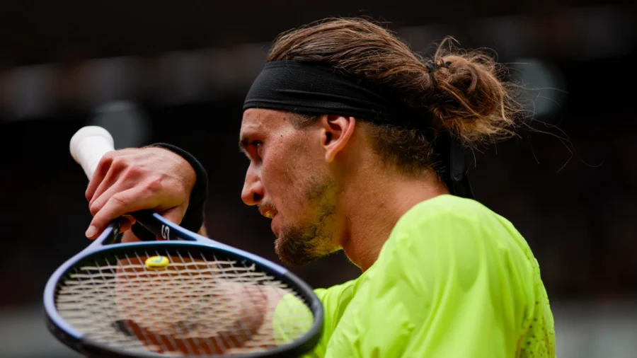 Roland Garros, les moments de peur pour Alexander Zverev