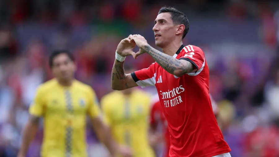 Angel Di Maria quitte l’Europe mais pas le football : nouveau chapitre pour &apos;El Fideo&apos ;
