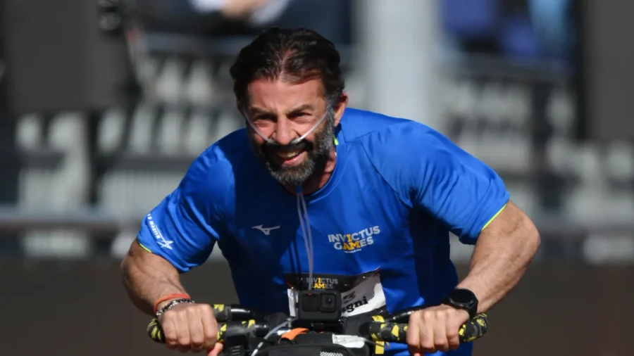 Au-delà de l’obstacle : Carlo Calcagni apporte son témoignage au Parlement européen