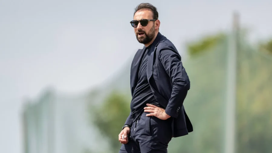 Naples, frappe surprise de l’AC Milan