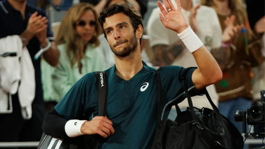 Lorenzo Musetti, message aux fans après sa retraite à Roland Garros