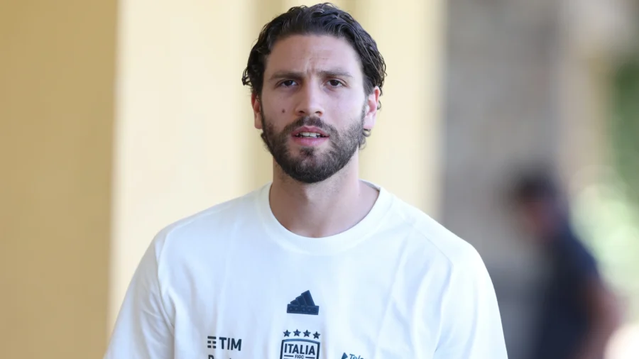 Manuel Locatelli contraint de quitter le camp italien
