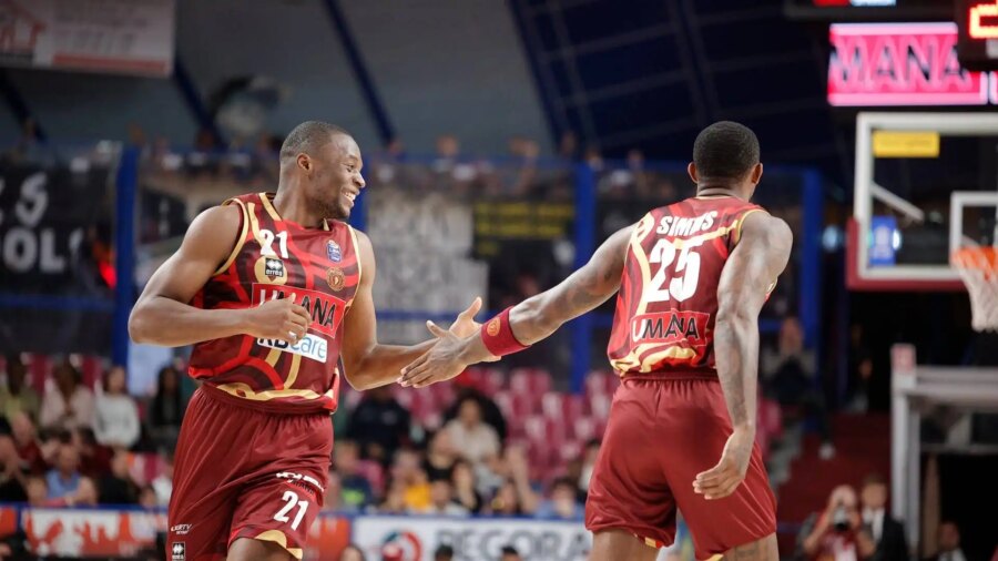 Reyer Venezia fait ses adieux à trois personnes