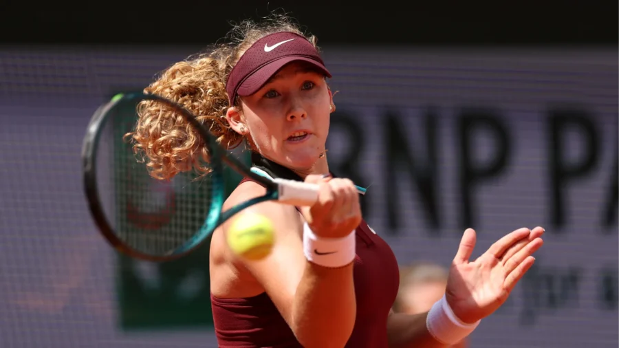 Roland Garros : Mirra Andreeva et Coco Gauff s’envolent pour les quarts de finale