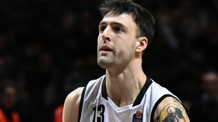 Virtus Bologna : Vildoza arrive, Taylor reste et maintenant deux autres tirs.