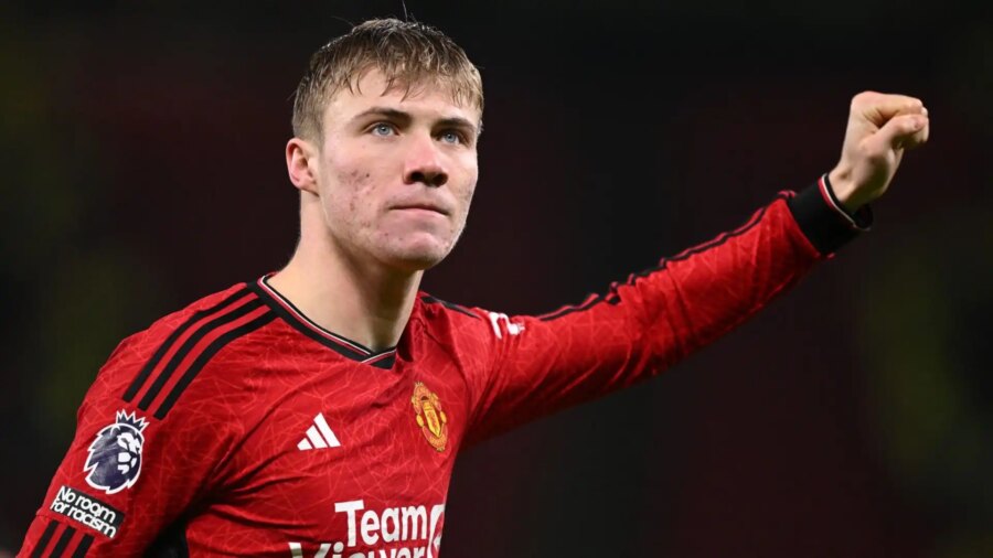 Hojlund largué par Manchester United : duel Milan-Juventus