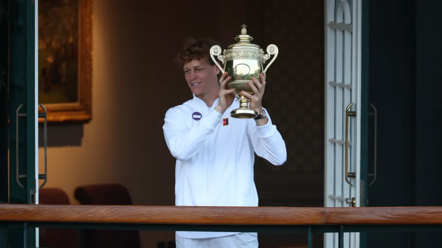 Jannik Sinner : la polémique enfle sur son absence à Wimbledon