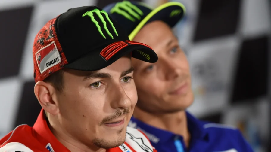 Jorge Lorenzo renoue avec la rivalité avec Valentino Rossi