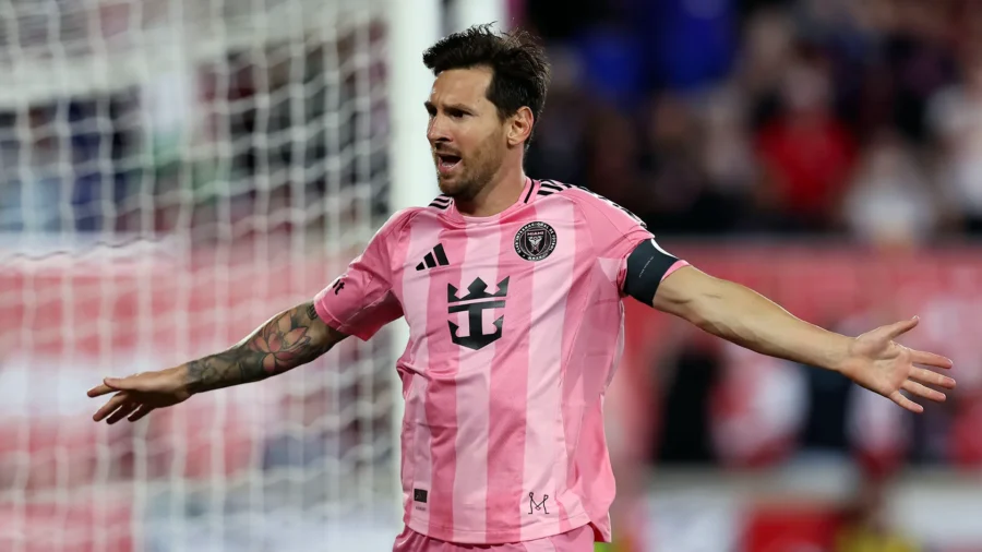 Lionel Messi et Cesc Fabregas font rêver les supporters de Côme