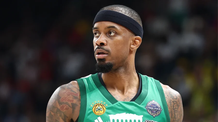 Olimpia Milano : Brown en ville, négociations pour Cancar et Totè