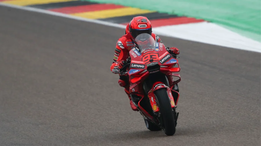 MotoGp, Sachsenring : Pôle pour Marc Marquez, Bezzecchi en première ligne Retour à Bagnaia