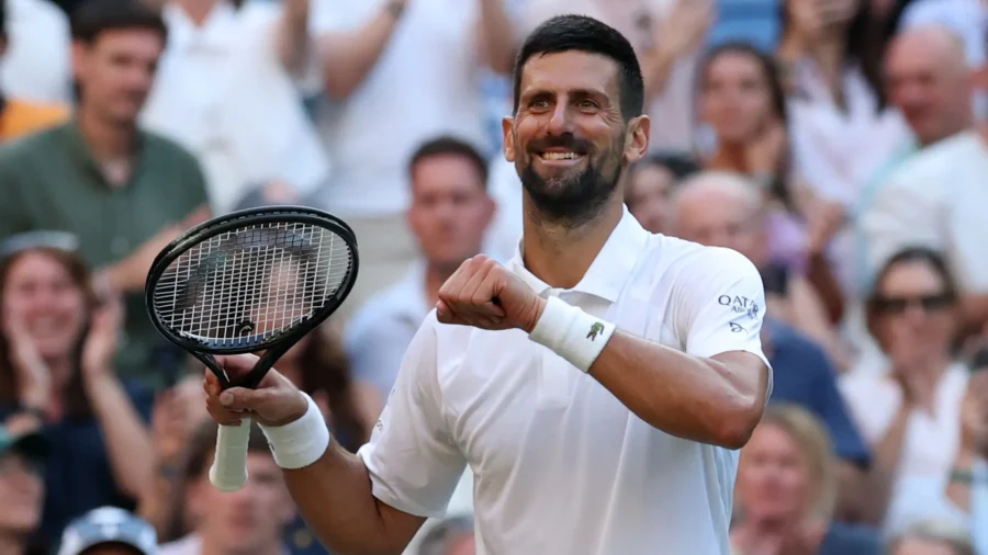 Wimbledon : Djokovic récupère Cobolli et rejoint Sinner en demi-finale