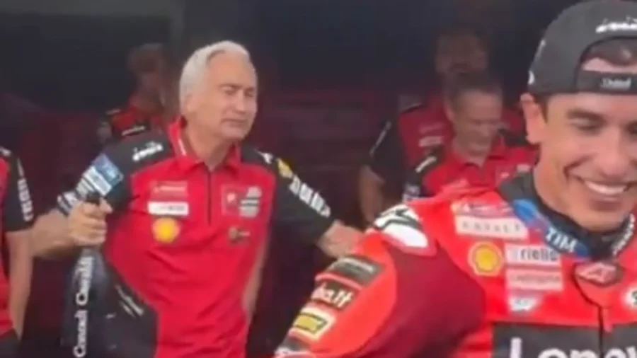 Ducati, la danse de Tardozzi avec Marc Marquez enflamme les médias sociaux