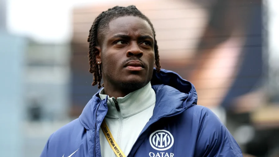 Crystal Palace s’offre Yann Bisseck : l’Inter Milan vacille