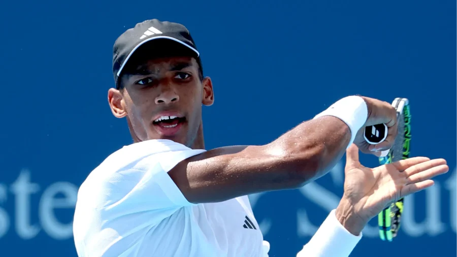 Felix Auger-Aliassime drastique sur Jannik Sinner : « Intouchable, mais il y a un moyen…& » ;