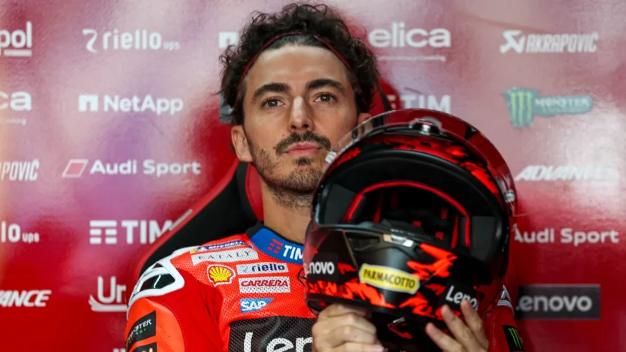 Ducati, Pecco Bagnaia souffre en Hongrie : "Je dois trouver une solution, Marc réussit&quot ;