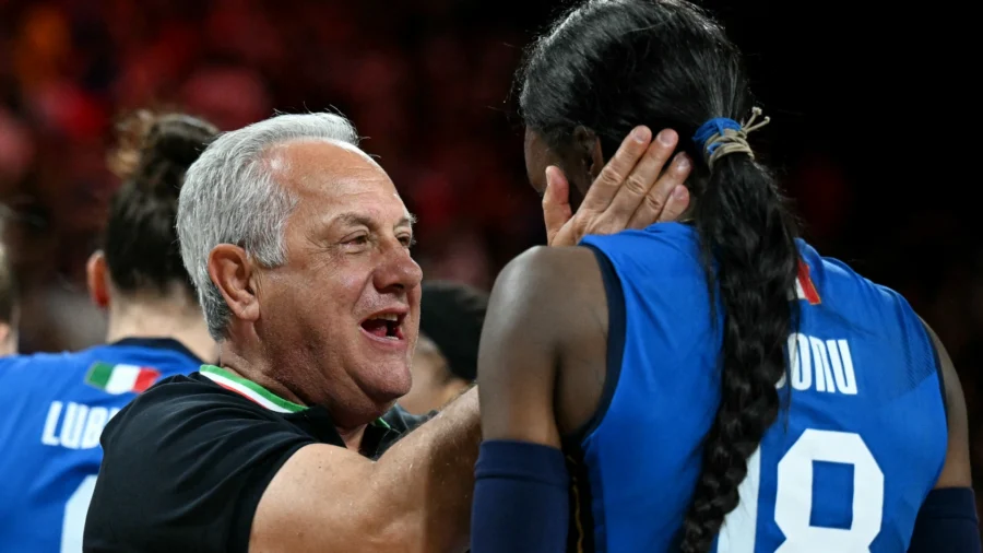Julio Velasco se fait l’écho de Paola Egonu et explique le pacte « azzurro » pour la Coupe du Monde