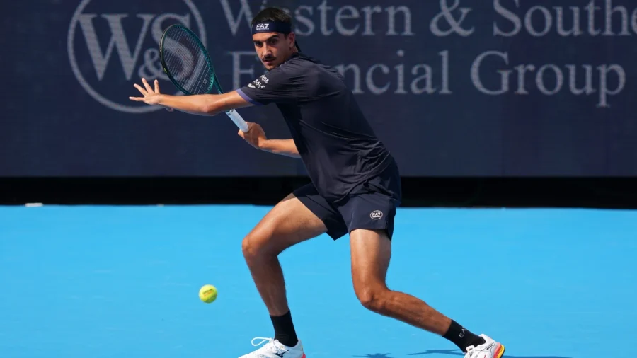 Lorenzo Sonego met du cœur à l’ouvrage mais cela ne suffit pas face à Taylor Fritz