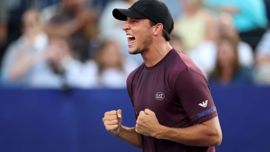 ATP Winston-Salem : Darderi et Sonego en huitièmes de finale, Arnaldi et Bellucci éliminés