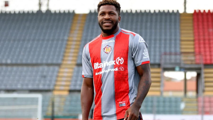 Crémone, en attendant Jamie Vardy, l’arrivée de Faris Moumbagna est également officielle