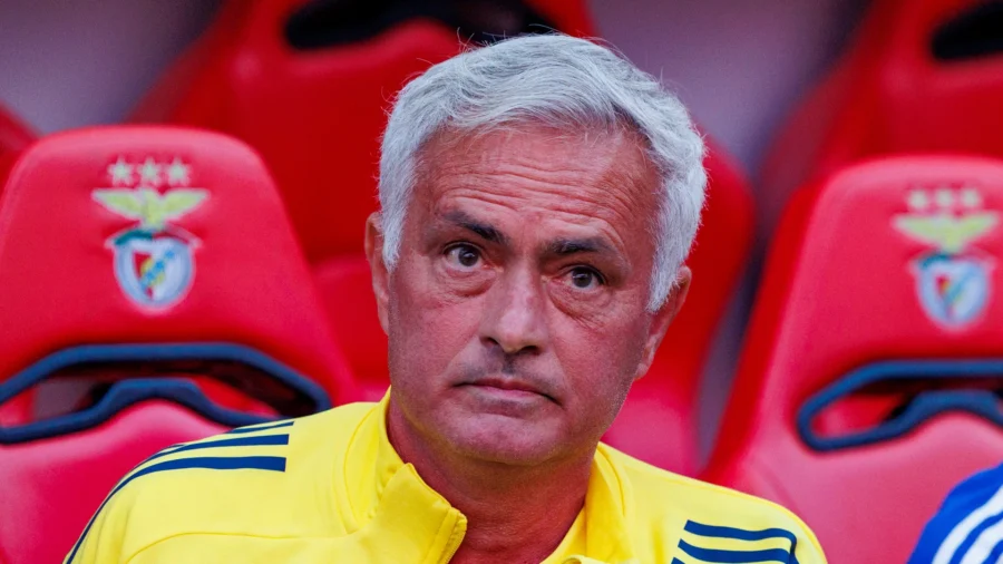 Le rêve de José Mourinho en Ligue des champions se complique