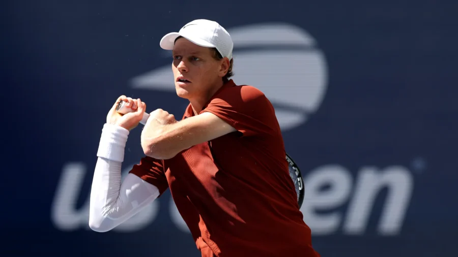 US Open : Jannik Sinner est pressé, Vit Kopriva accablé
