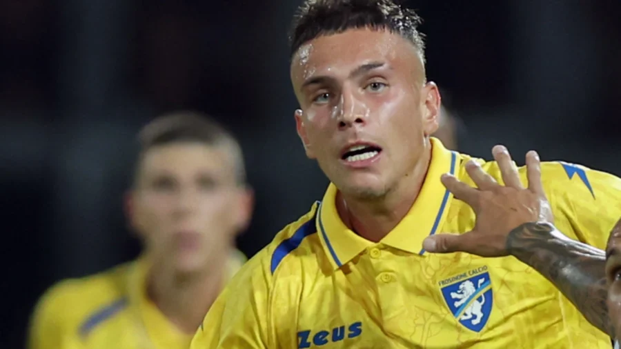 Serie B : Frosinone et Juve Stabia en fête, quatre signes X