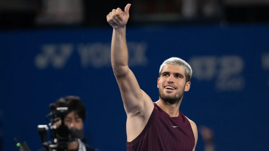 Carlos Alcaraz récupère Casper Ruud et s’envole pour la finale de Tokyo