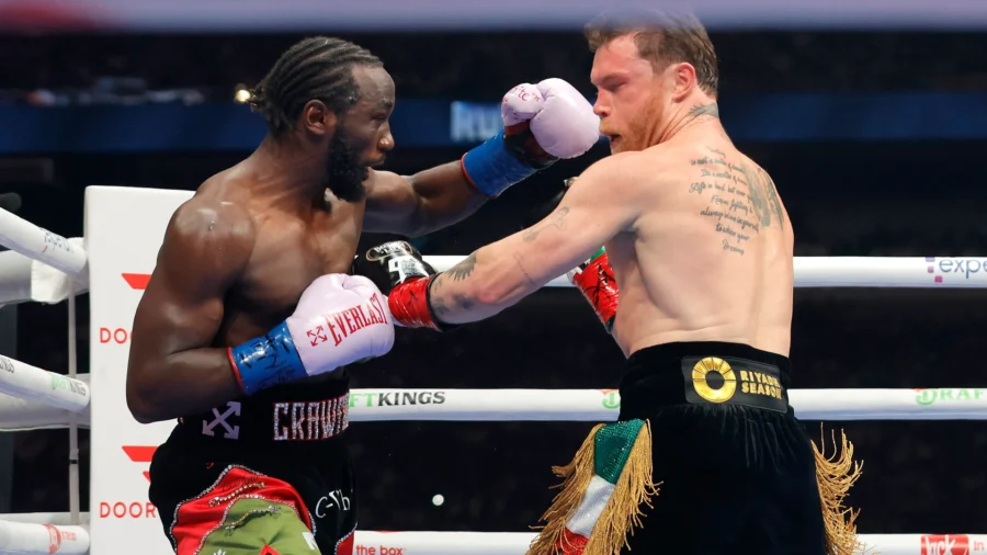 Terence Crawford entre dans l’histoire à Las Vegas : il bat la star Canelo Alvarez