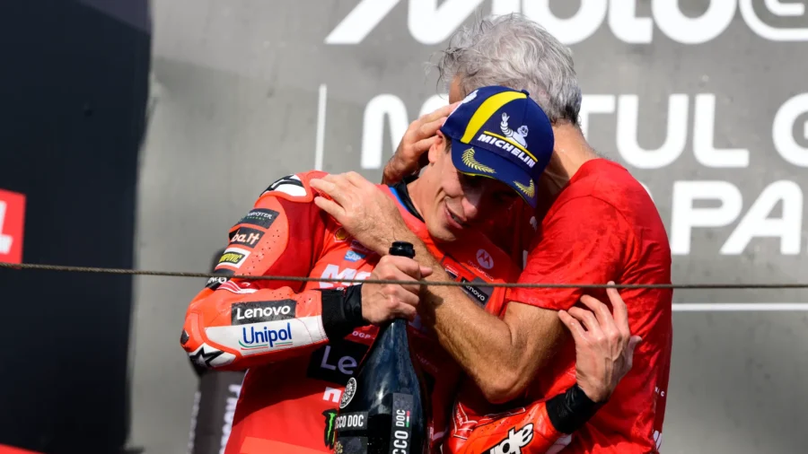 Gigi Dall&apos;Igna célèbre le triomphe de Ducati : "Jamais il n’y a eu quelqu’un comme Marc Marquez&quot ;