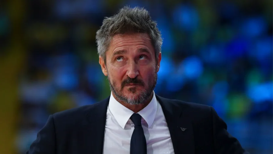Italie, après la victoire sur Chypre Gianmarco Pozzecco rend hommage à Giorgio Armani