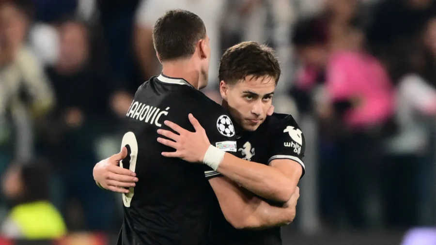 La Juventus rate un tir au but dans le délire du soir