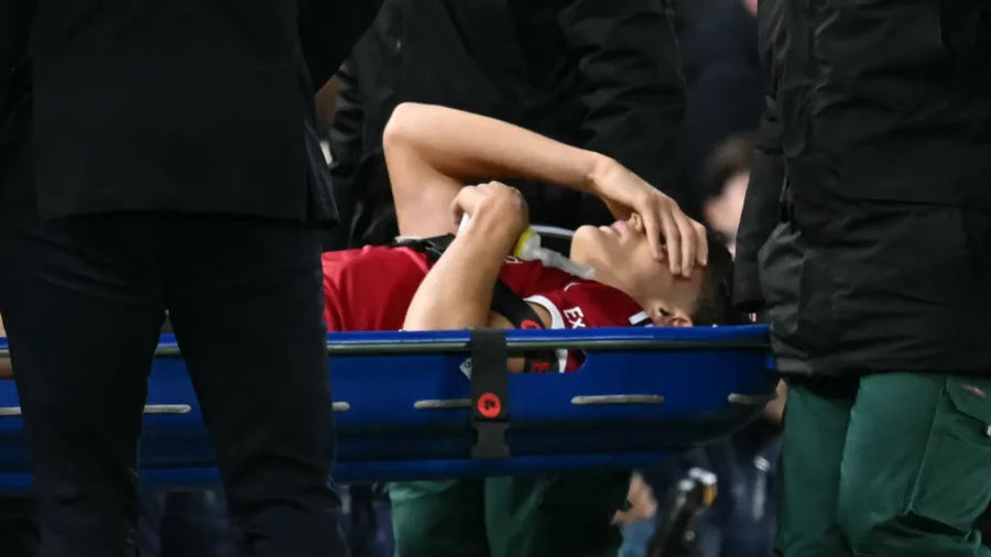 Liverpool : Long arrêt pour Giovanni Leoni, blessure grave confirmée